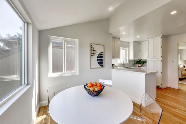 Dining room, Interior, Kitchen, Recessed Lighting, Wood Texture Flooring