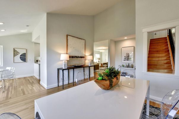 Interior, Recessed Lighting, Wood Texture Flooring