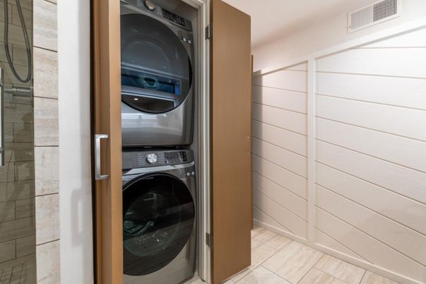 Interior, Utility Closets, Washer