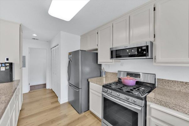 Interior, Kitchen, Recessed Lighting, Wood Texture Flooring
