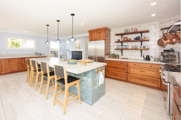 Interior, Kitchen, Pendant Lights, Recessed Lighting, Stainless Steel Appliances