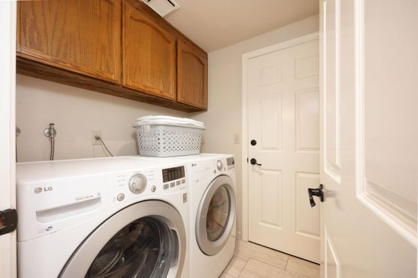 Interior, Washer