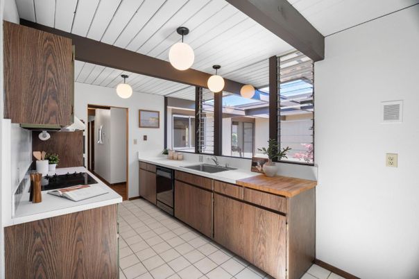 Interior, Kitchen, Pendant Lights