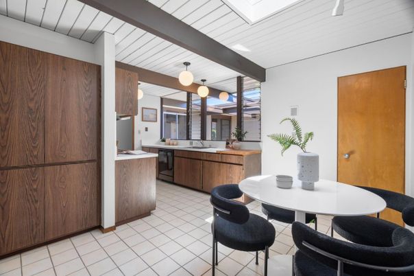 Dining room, Interior, Kitchen, Pendant Lights