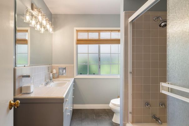 Bathroom, Interior, Tile Countertops