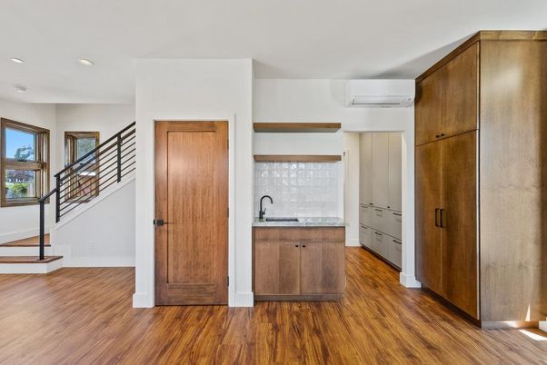 Interior, Recessed Lighting, Wood Texture Flooring