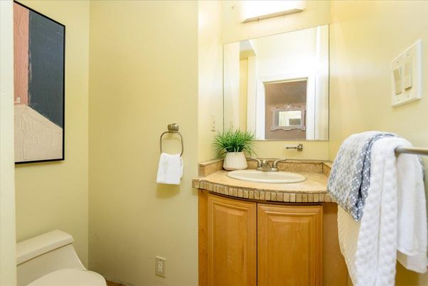 Bathroom, Interior, Tile Countertops