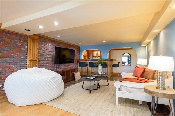 Interior, Living room, Recessed Lighting, Stone Walls, Wood Texture Flooring