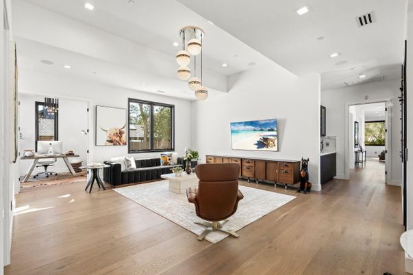 Interior, Living room, Pendant Lights, Recessed Lighting, Wood Texture Flooring