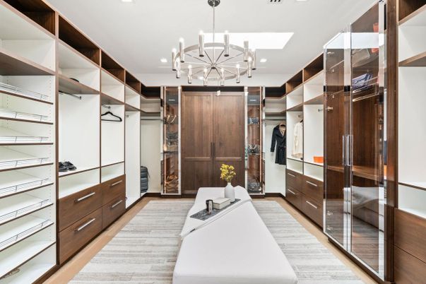 Chandelier, Interior, Pendant Lights, Recessed Lighting, Walk-in Closets, Wood Texture Flooring