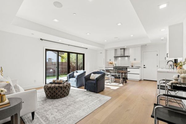 Dining room, Interior, Kitchen, Living room, Recessed Lighting, Wood Texture Flooring