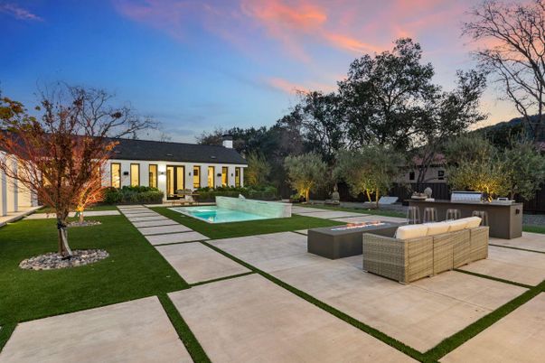 Backyard, Exterior, Pool