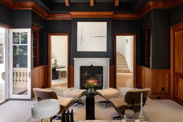 Fireplace, Interior, Living room