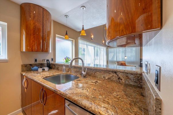 Interior, Kitchen, Pendant Lights
