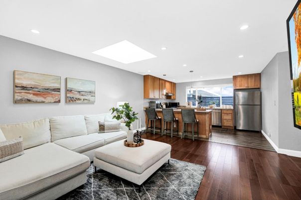 Interior, Kitchen, Living room, Pendant Lights, Recessed Lighting, Stainless Steel Appliances, Wood Texture Flooring