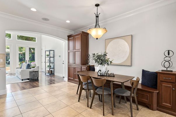 Dining room, Interior, Living room, Pendant Lights, Recessed Lighting, Wood Texture Flooring