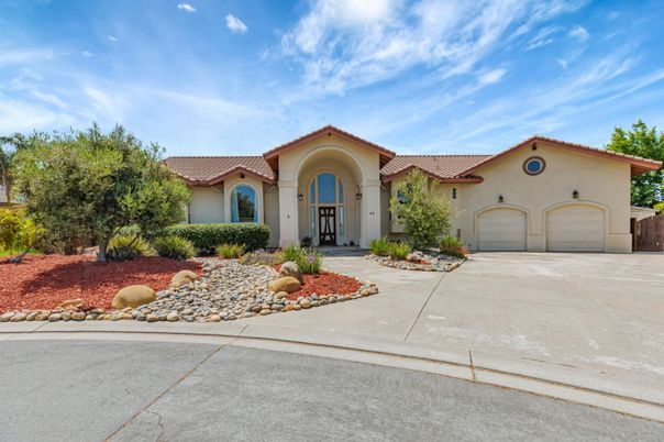 Attached, Exterior, Facade, Spanish Mediterranean