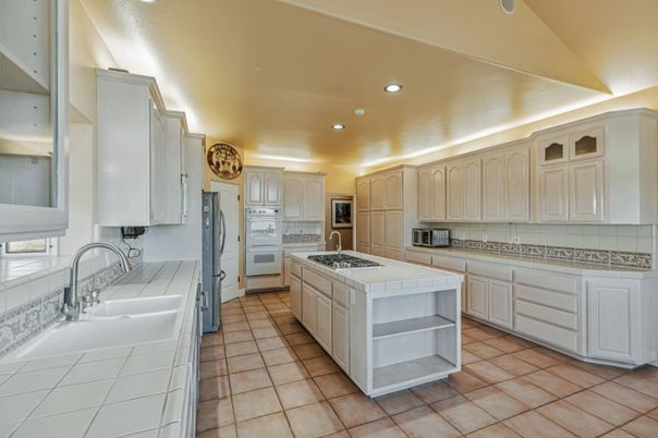Interior, Kitchen, Recessed Lighting, Tile Countertops