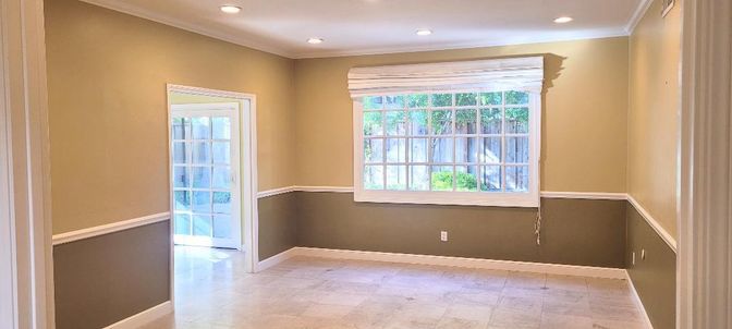 Empty room, Interior, Recessed Lighting