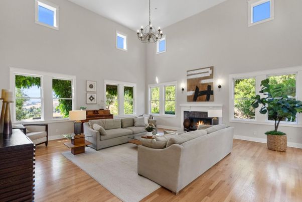 Chandelier, Fireplace, Interior, Living room, Pendant Lights, Wood Texture Flooring