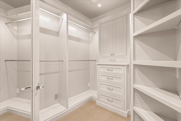 Interior, Recessed Lighting, Walk-in Closets