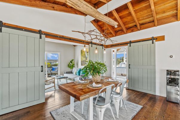 Dining room, Interior, Living room, Pendant Lights, Wooden Beams, Wooden Ceilings, Wood Texture Flooring