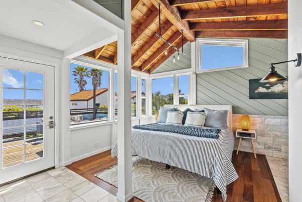 Bedroom, Interior, Recessed Lighting, Wooden Beams, Wooden Ceilings, Wood Texture Flooring