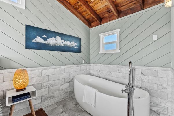 Bathroom, Free Standing Baths, Interior, Marble, Wooden Beams, Wooden Ceilings