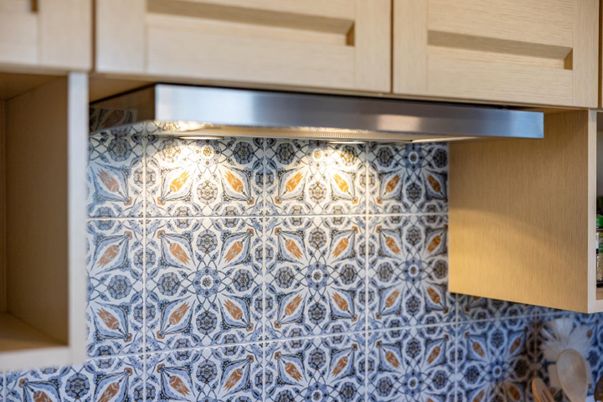 Interior, Stainless Steel Appliances