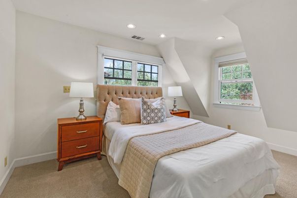 Bedroom, Interior, Recessed Lighting