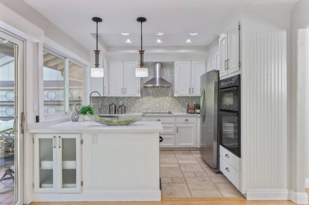 Interior, Kitchen, Pendant Lights, Recessed Lighting, Stainless Steel Appliances
