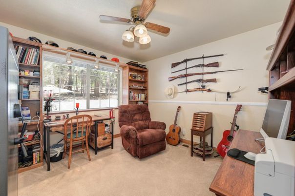 Home Office, Interior