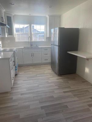 Interior, Kitchen, Recessed Lighting, Wood Texture Flooring