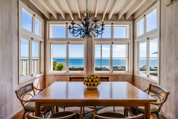Chandelier, Dining room, Interior, Water