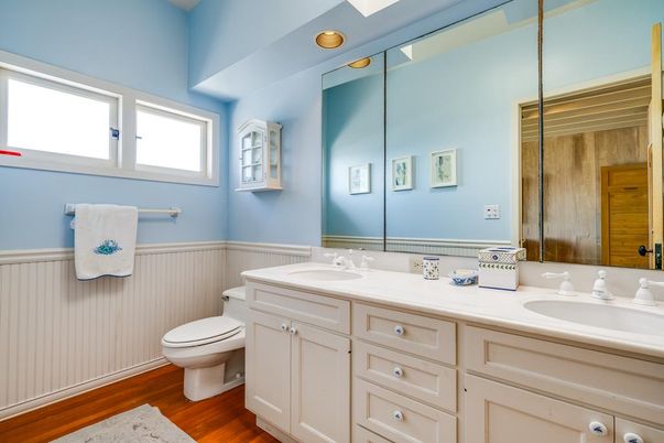Bathroom, Dual Sink Vanities, Interior, Wood Texture Flooring