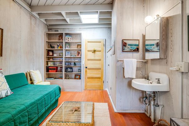 Interior, Wood Texture Flooring, Wooden Walls