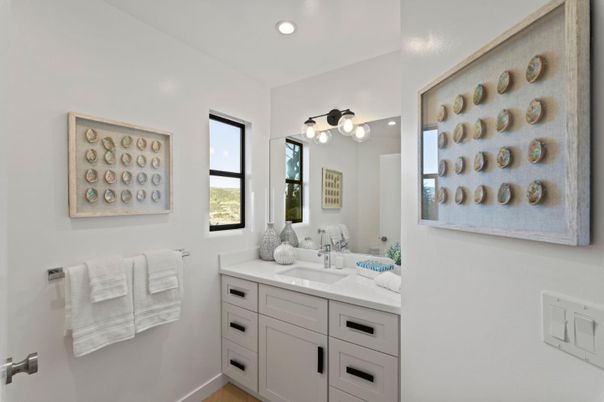Bathroom, Interior, Recessed Lighting