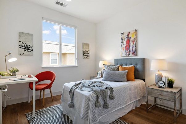 Bedroom, Home Office, Interior, Wood Texture Flooring