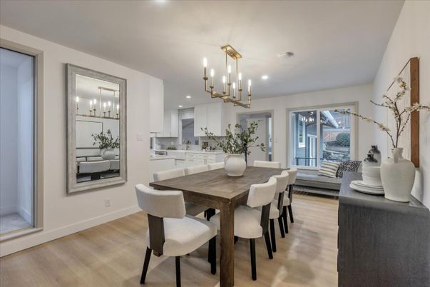 Chandelier, Dining room, Interior, Kitchen, Pendant Lights, Recessed Lighting, Wood Texture Flooring