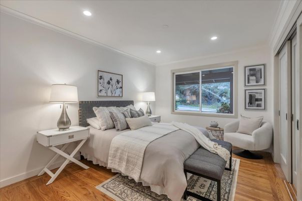 Bedroom, Interior, Recessed Lighting, Wood Texture Flooring