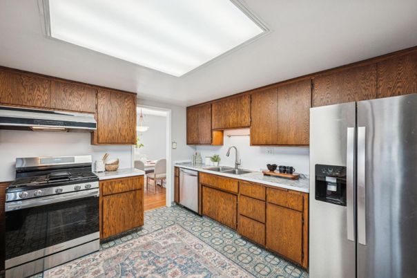 Interior, Kitchen, Stainless Steel Appliances, Wood Texture Flooring