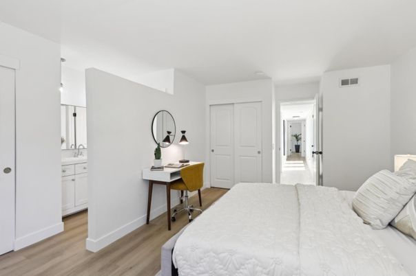 Bedroom, Home Office, Interior, Wood Texture Flooring