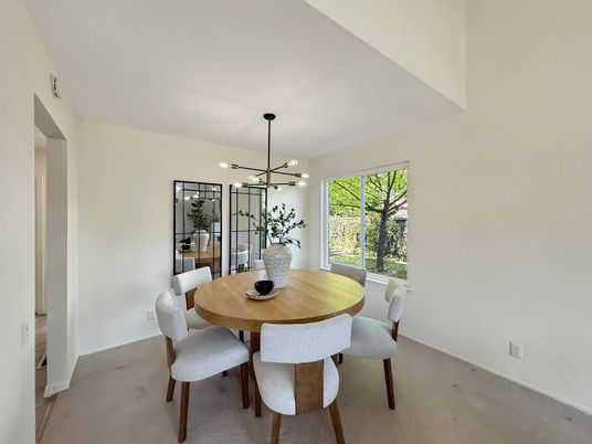 Dining room, Interior, Pendant Lights