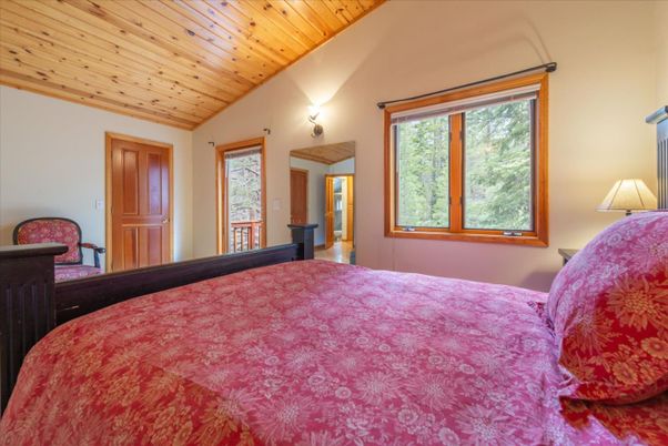 Bedroom, Interior, Wooden Ceilings