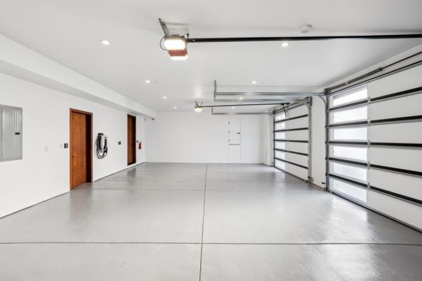 Garage, Interior, Recessed Lighting