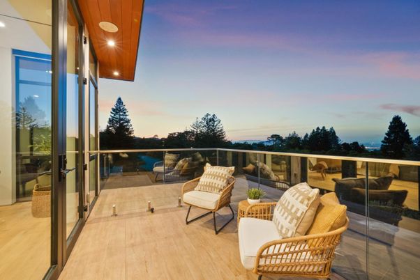 Exterior, Wood Texture Flooring