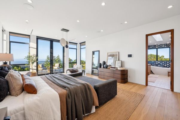 Bedroom, Interior, Pendant Lights, Recessed Lighting, Water, Wood Texture Flooring