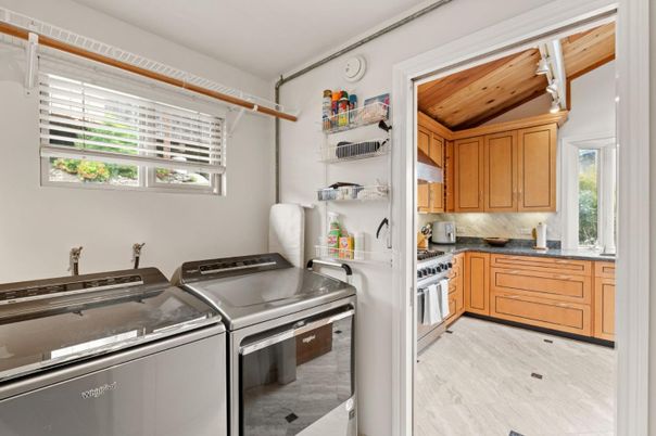 Interior, Kitchen, Washer, Wooden Ceilings, Wood Texture Flooring