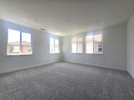 Empty room, Interior, Recessed Lighting