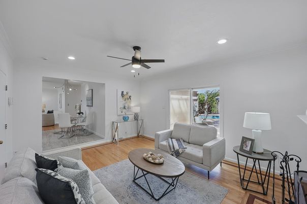 Dining room, Interior, Living room, Recessed Lighting, Wood Texture Flooring